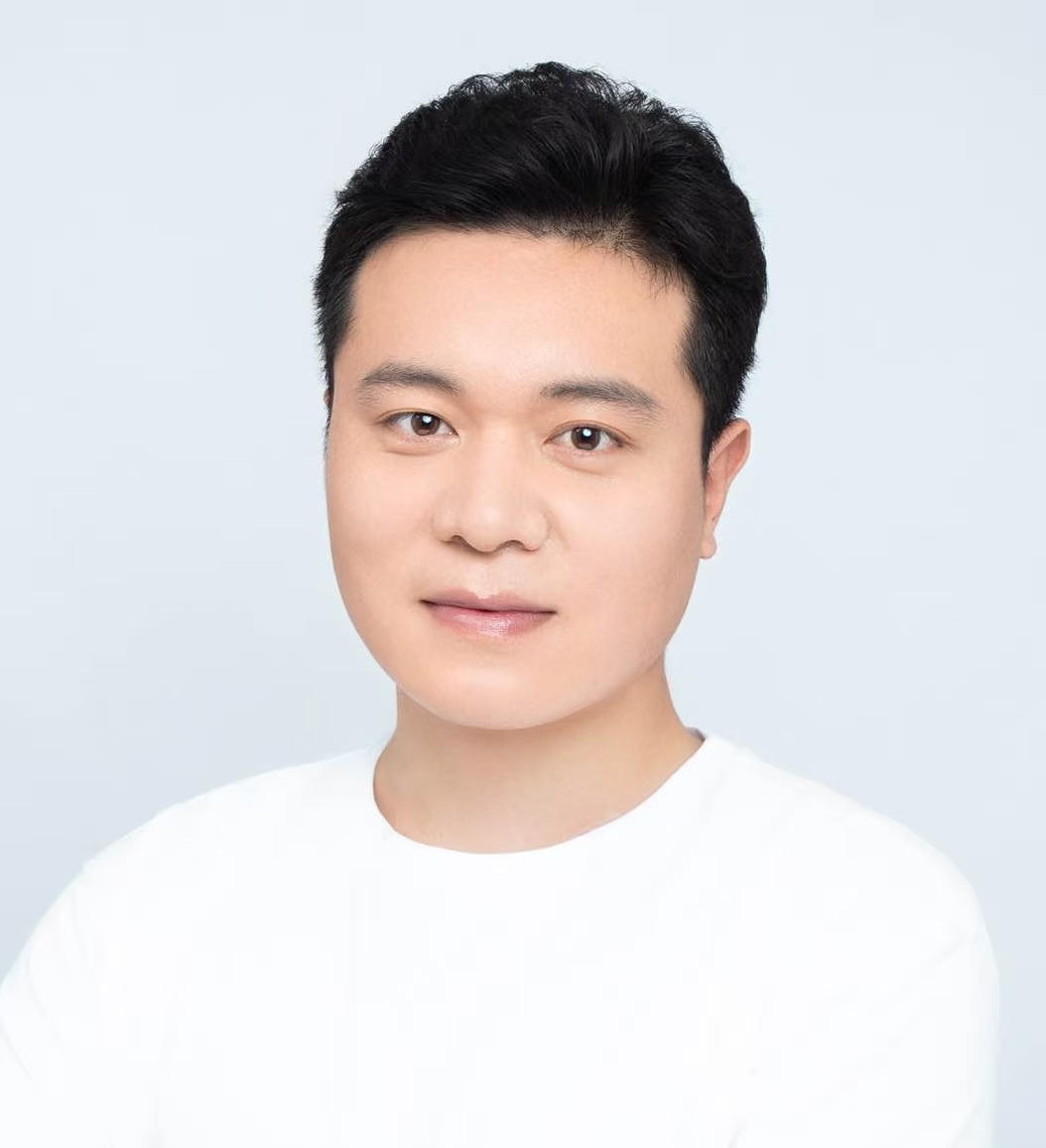 杨恒利个人头像